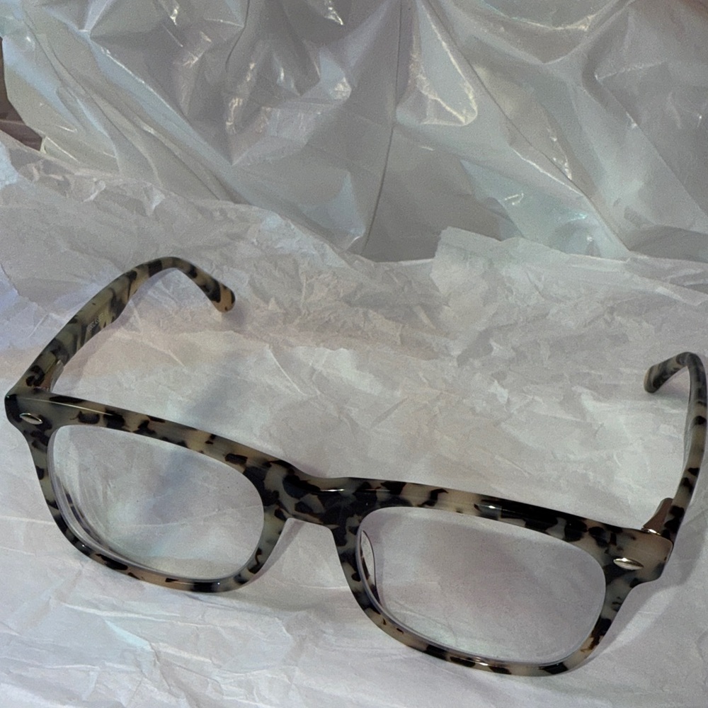 Tortoise Shell Eyeglass Frames - image 7